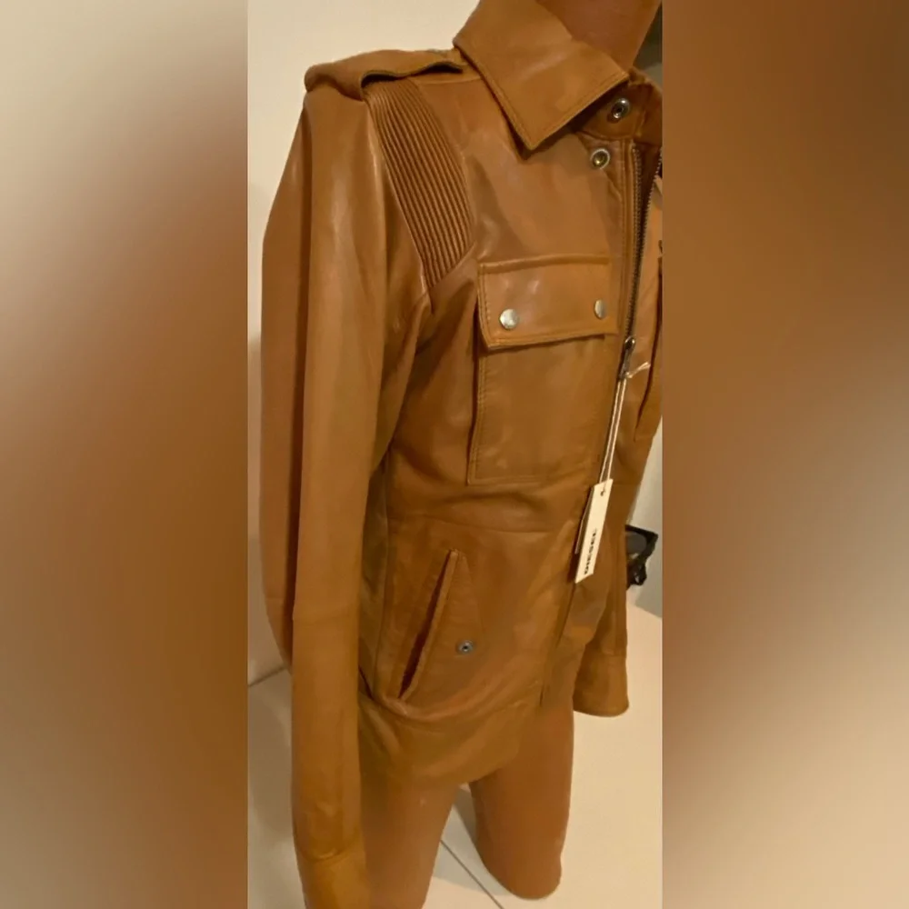 Diesel Lisardo jacket (Large) Burnt Orange
New with tags - Picture 5 of 16